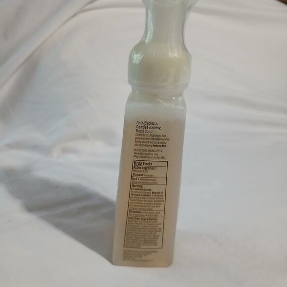 Bath & Body Works NECTARINE MINT Anti-bacterial Gentle Foaming hand soap SEALED - Picture 10 of 11
